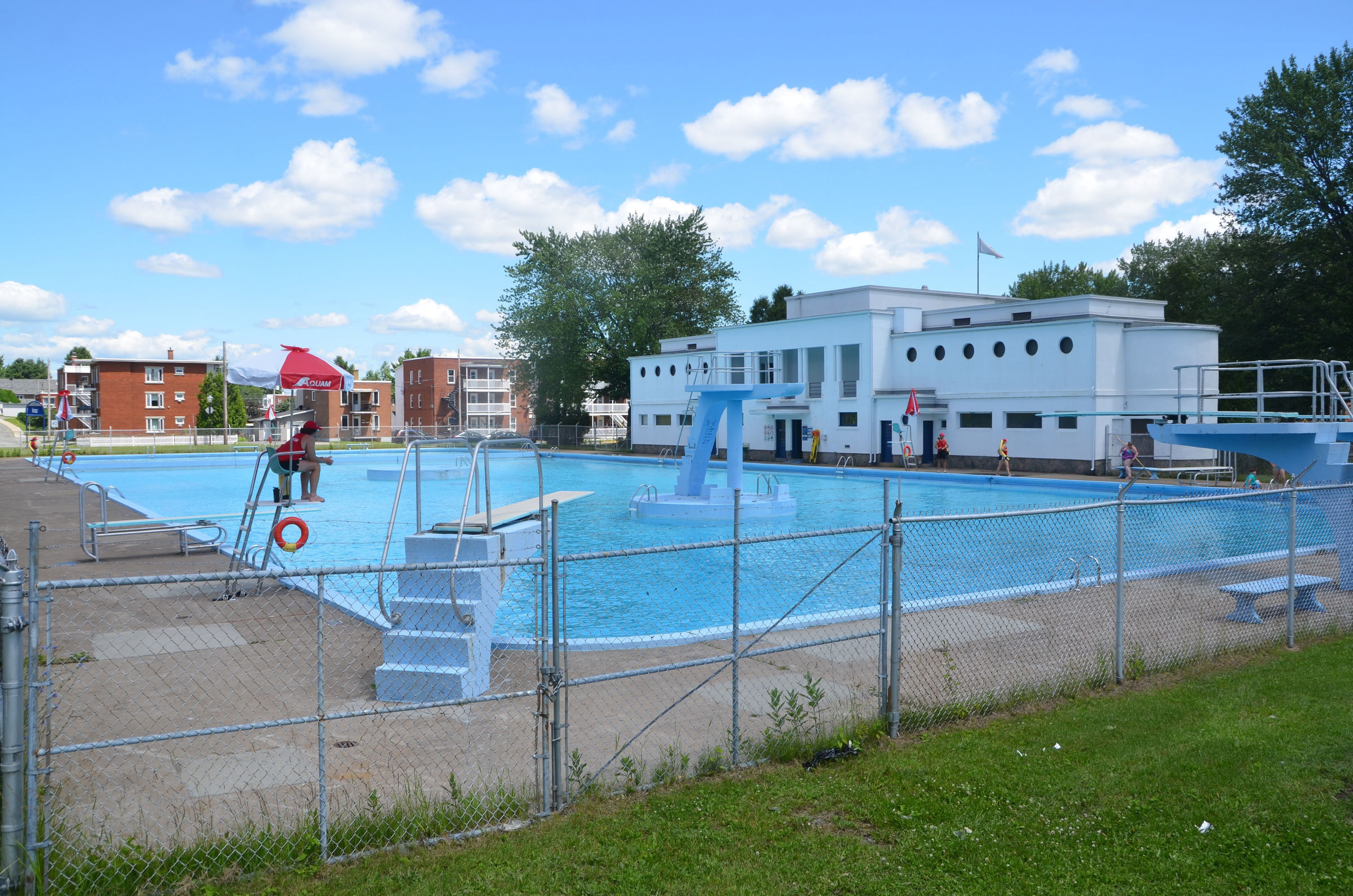 Piscine du parc AntoineStOnge les travaux repoussés en 2024 L